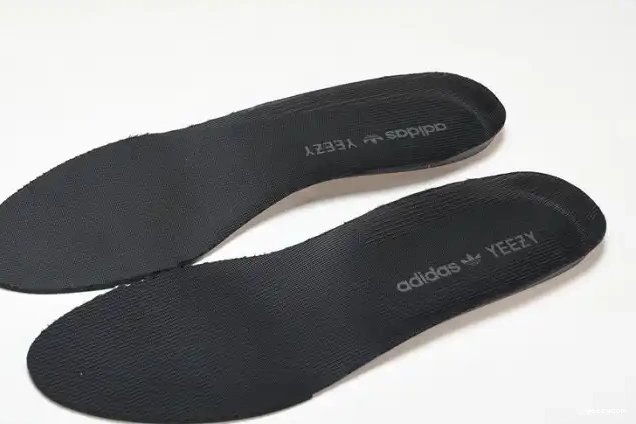 2023) Pirate Black Adidas (2022 Yeezy 350 Boost BB5350 0617